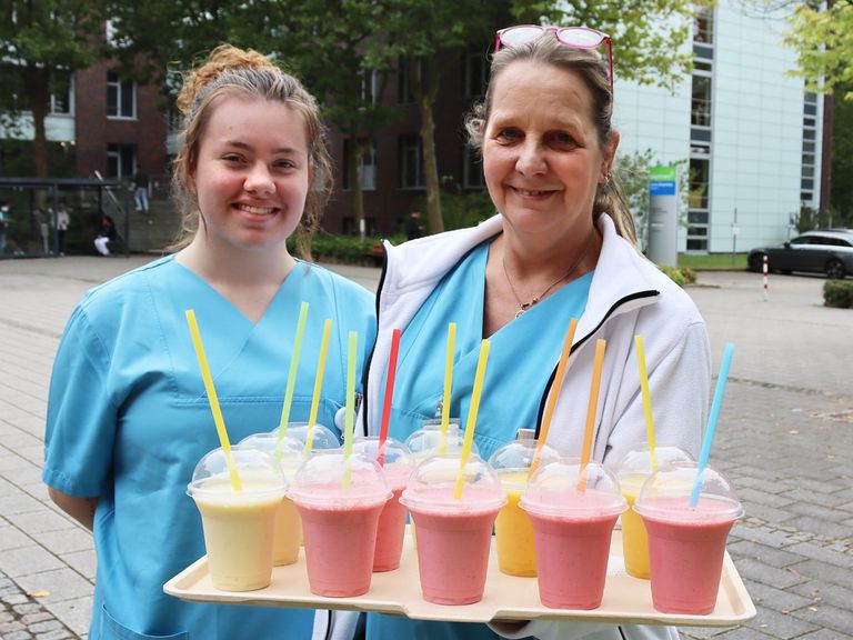 Einzelne Stationen gaben gleich Smoothie-Sammelbestellungen in Auftrag.