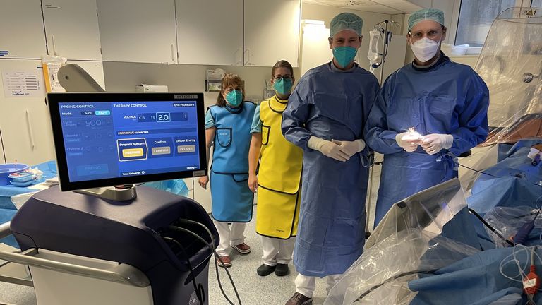 Auch ein modernstes Ablationsgerät kann dank Spenden in der Kardiologie zum Einsatz kommen.